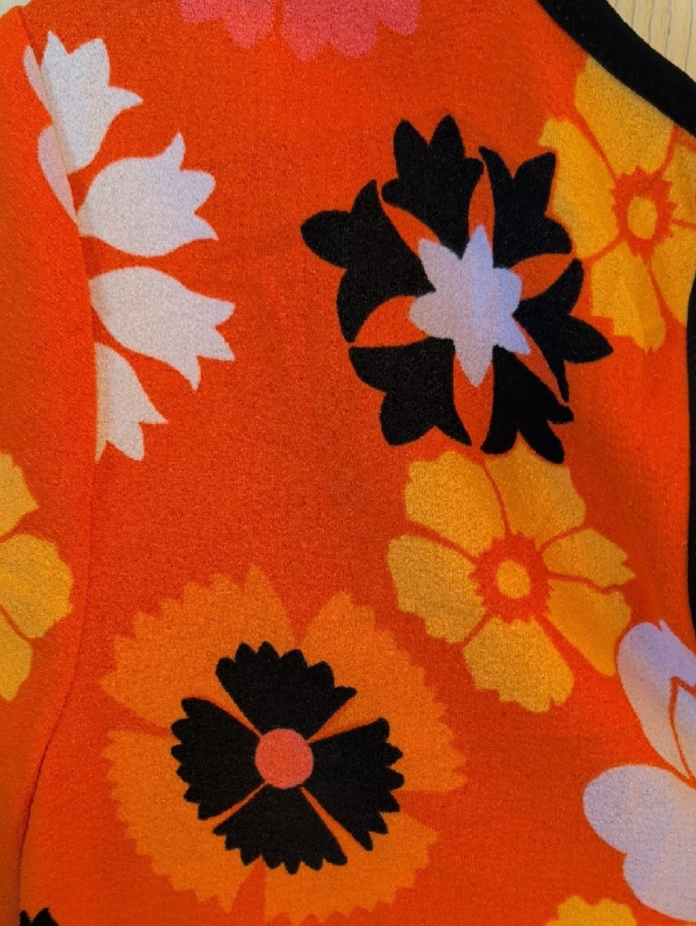 Victoria Beckham for Target Orange Floral Crepe Top Size XS | Retro Short Sleeve - Picture 4 of 8
